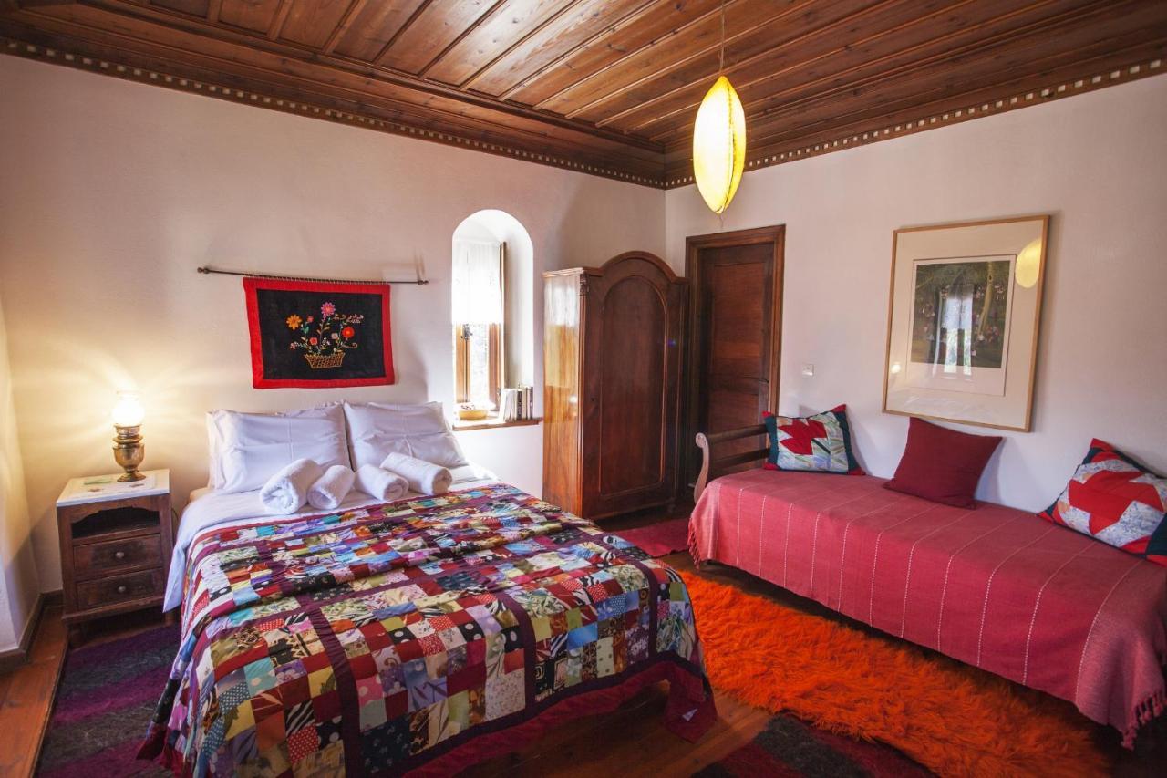 Mpelleiko Hotell Stemnitsa Exteriör bild